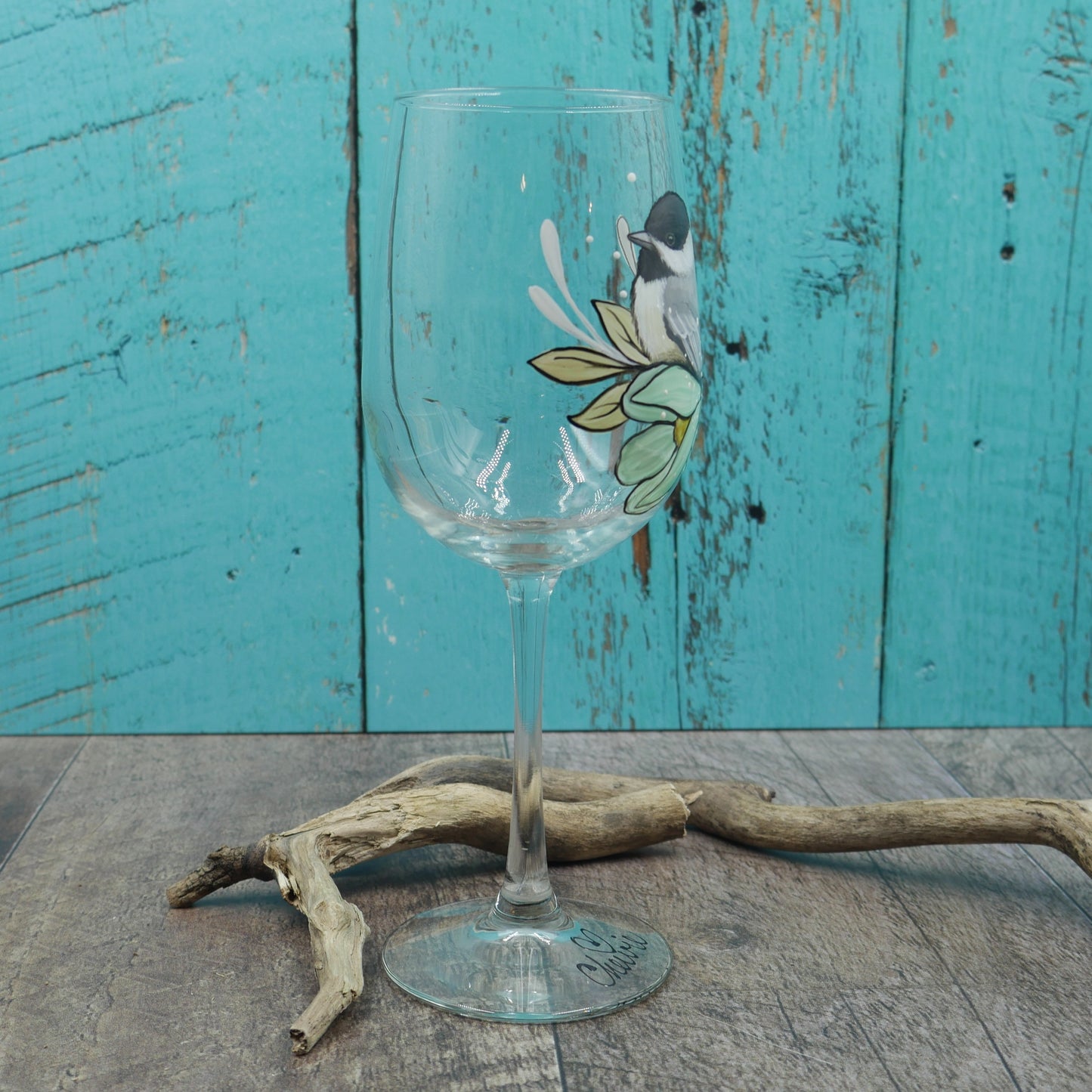 Coupe à vin mésange à tête noire