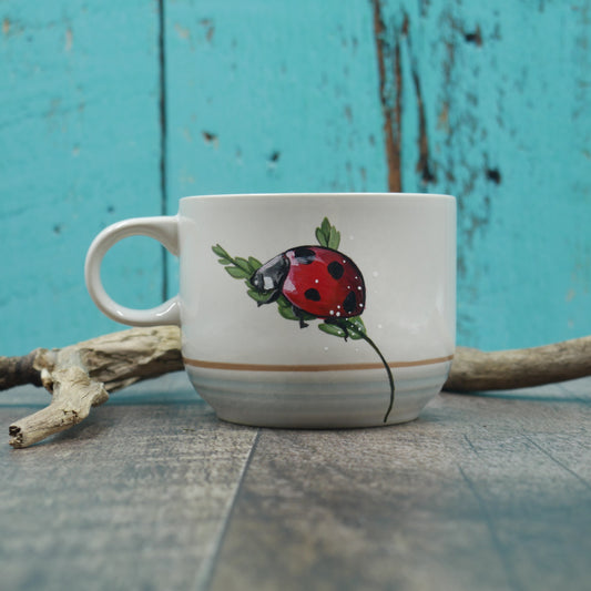 Petite tasse coccinelle